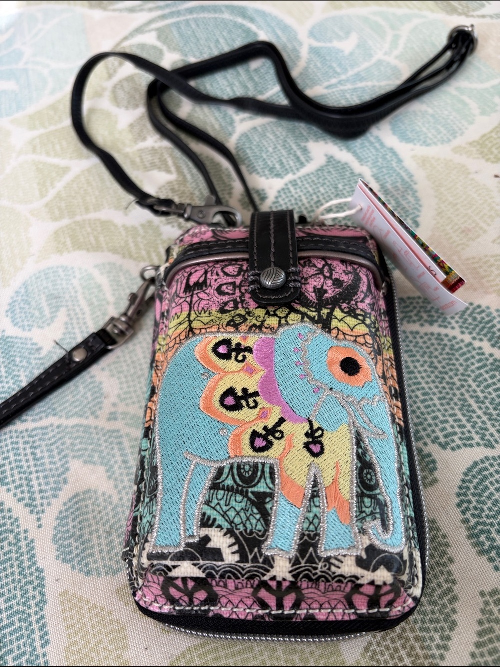 Sakroots wallet crossbody